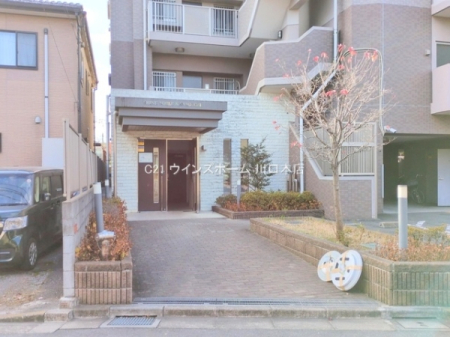 �G���g�����X -