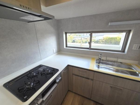 �L�b�`�� ���m�x�[�V�����������Y��ȃL�b�`���I�傫�ȑ������芷�C���΂�����ł��I���[�͂������f�U�C�������D��Ă��܂��I