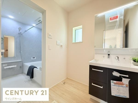 ���ʑ�E���ʏ� �L�X�Ƃ������������ӂ����ʎ��I���t���̐��ʉ��ϑ�Ŏ��[�͂����ɍ����A�����̎x�x�����K�ɂȂ�܂��B
