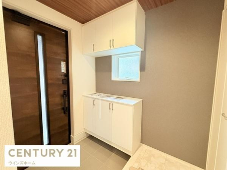 ���� ���邭�������̂��錺�ւ́A���[�X�y�[�X���ݒu����A�C�⏬�����������萮���ł���@�\�I�ȋ�Ԃł��B