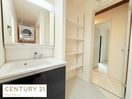 ���ʑ�E���ʏ� ��^���ʎ��͂�Ƃ肠��L���Ŗ����̏��������K�ł��B�g������Ɣ����������˔��������ʎ��ł��B���l���ނ������Ղ���[�ł���X�y�[�X���������Ă���܂��B