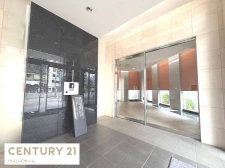 �G���g�����X �I�[�g���b�N�A���j�^�[�t���C���^�[�z�����ڂŖh�Ɩʂ��S�z�ȕ������S�ł��I