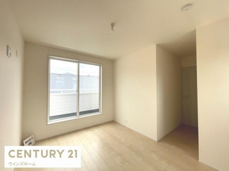 �m�� ��Ƃ肠���7���m���B������o���R�j�[�ɖʂ��A�z������ǍD�I��e�ʂ̎��[�����I