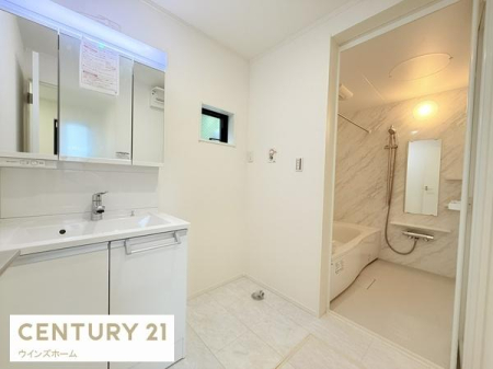 ���ʑ�E���ʏ� �L�X�Ƃ������������ӂ����ʎ��I���t���̐��ʉ��ϑ�Ŏ��[�͂����ɍ����A�����̎x�x�����K�ɂȂ�܂��B
