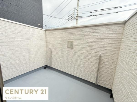 �o���R�j�[ �\���ȉ��s���m�ۂ����J��������o���R�j�[�͐��󕨂������₷���ł��I