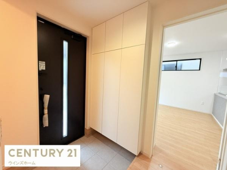 ���� ���邭�������̂��錺�ւ́A��e�ʂ̎��[�X�y�[�X�������A�C�⏬�����������萮���ł���@�\�I�ȋ�Ԃł��B