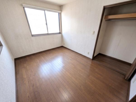 �m�� -