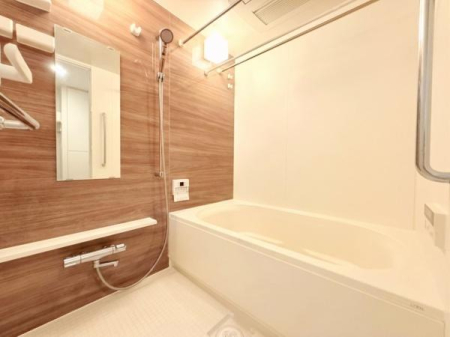 ���� �S�Ɛg�̂����t���b�V���ł���o�X���[���B�ǂ������@�\�t���Ȃ̂ōŌ�ɓ�����ɂ����K�ȃo�X�^�C�������񋟂��܂��I����Ƀ~�X�g�T�E�i�@�\�t���̒g�[�����@���������Ă��܂��I��AI���H�Ő��ʗp��������Ă��܂�