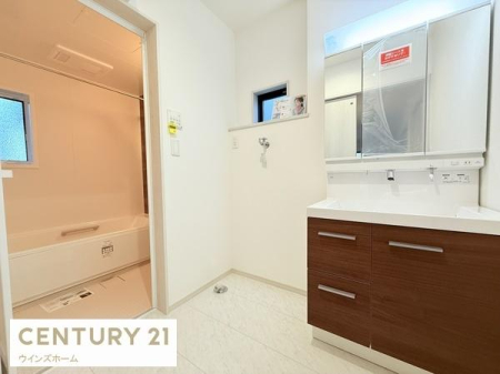 ���ʑ�E���ʏ� �L�X�Ƃ������������ӂ����ʎ��I���t���̐��ʉ��ϑ�Ŏ��[�͂����ɍ����A�����̎x�x�����K�ɂȂ�܂��B
