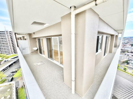 �o���R�j�[ �J��������L���o���R�j�[�I10�K�쓌�p�����ɂ��̌��E���]�ǍD�ł��I���󕨂��������񊱂��܂��I
