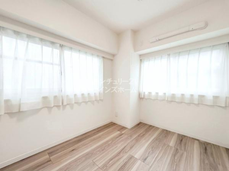 �m�� ������̗m����2�ʍ̌��̊p�����ŊJ���������Ղ�I�̌�����������m�ۂł��A�S�n�悢�����ʂ蔲���܂��I�Z�܂��l�X��S�n�悭������㎿�ȃv���C�x�[�g��Ԃł��B