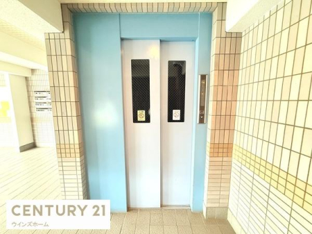 ���̑����p�� �G���x�[�^�[�t���ŏ�艺������N���N�I