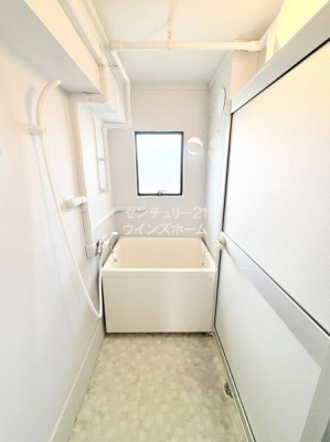 ���� �����C�͈���̔���������났�̏ꏊ�ł��B���邭�������̂���o�X���[���ŐS�Ƒ̂����t���b�V���I��������̂Ŋ��C����������ł��܂��I