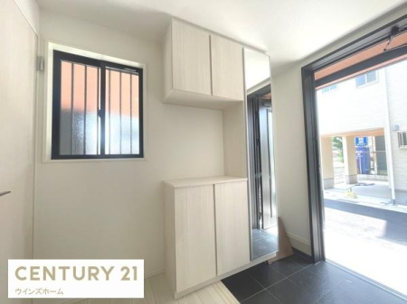 ���� ������Ƃ������邢���ւ́A�L�x�Ȏ��[�ŃX�b�L���ƕЕt���������̂����ۂɁB�����̏o���肪���K�ɂȂ�@�\�I�ȋ�Ԃł��B�g�����Ȃ݃`�F�b�N���ł���p�������Ă���܂��I