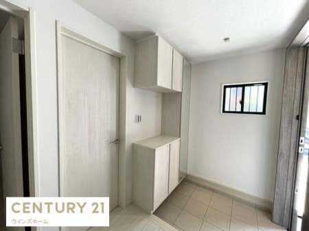 ���� ������Ƃ������邢���ւ́A�L�x�Ȏ��[�ŃX�b�L���ƕЕt���������̂����ۂɁB�����̏o���肪���K�ɂȂ�@�\�I�ȋ�Ԃł��B�g�����Ȃ݃`�F�b�N���ł���p�������Ă���܂��I