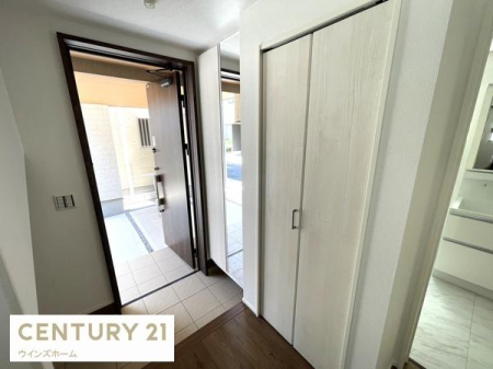���� ������Ƃ������邢���ւ́A�L�x�Ȏ��[�ŃX�b�L���ƕЕt���������̂����ۂɁB�����̏o���肪���K�ɂȂ�@�\�I�ȋ�Ԃł��B�g�����Ȃ݃`�F�b�N���ł���p�������Ă���܂��I