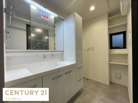 ���ʑ�E���ʏ� �g�[�����[���ʑ�t���̑�^���ʎ��͂�Ƃ肠��L���Ŗ����̏��������K�ł��B�g������Ɣ����������˔��������ʎ��ł��B���l���ނ������Ղ���[�ł���X�y�[�X���������Ă���܂��B