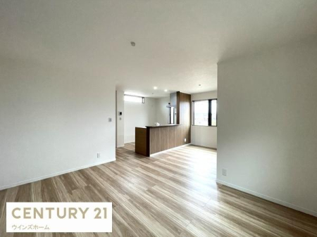 ���r���O �L�X16������LDK�I���H�������_�C�j���O�X�y�[�X�A���낰�郊�r���O�X�y�[�X�̗�������������m�ہI