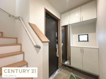 ���� ������Ƃ������邢���ւ́A�L�x�Ȏ��[�ŃX�b�L���ƕЕt���������̂����ۂɁB�����̏o���肪���K�ɂȂ�@�\�I�ȋ�Ԃł��B�g�����Ȃ݃`�F�b�N���ł���p�������Ă���܂��I�iC�����ʐ^�j