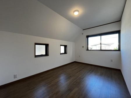 �m�� -