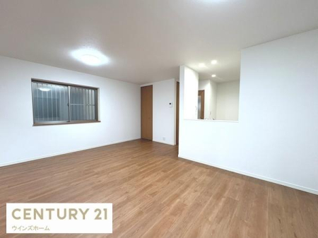 ���r���O �L�X20����LDK�I���H�������_�C�j���O�X�y�[�X�A���낰�郊�r���O�X�y�[�X�̗�������������m�ہI