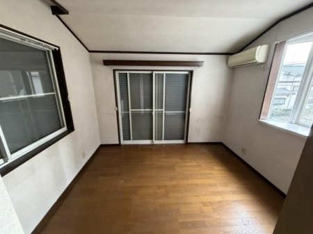 �m�� -