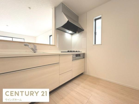 �L�b�`�� �J�����̂���ΖʃJ�E���^�[�L�b�`�����̗p�B���r���O�E�_�C�j���O�Ƃ̈�̊�������A�q�ǂ��������A���Ƒ��Ƃ̂Ȃ���������Ȃ��炨�������y���߂܂��B