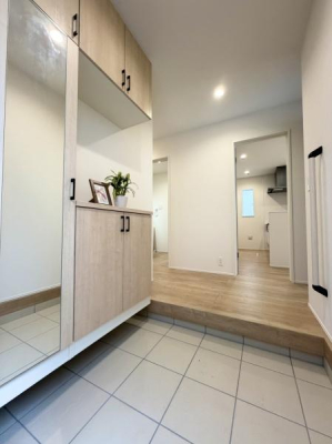 ���� ������Ƃ������邢���ւ́A�L�x�Ȏ��[�ŃX�b�L���ƕЕt���������̂����ۂɁB�����̏o���肪���K�ɂȂ�@�\�I�ȋ�Ԃł��B