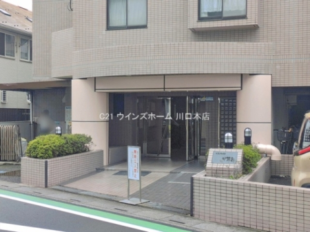 �G���g�����X -
