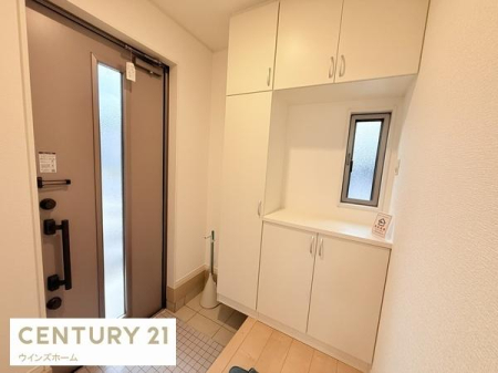 ���� ���邭�������̂��錺�ւ́A��e�ʂ̎��[�X�y�[�X�������A�C�⏬�����������萮���ł���@�\�I�ȋ�Ԃł��B